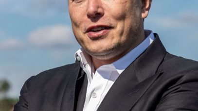 Who else has a fortune like Elon Musk_
